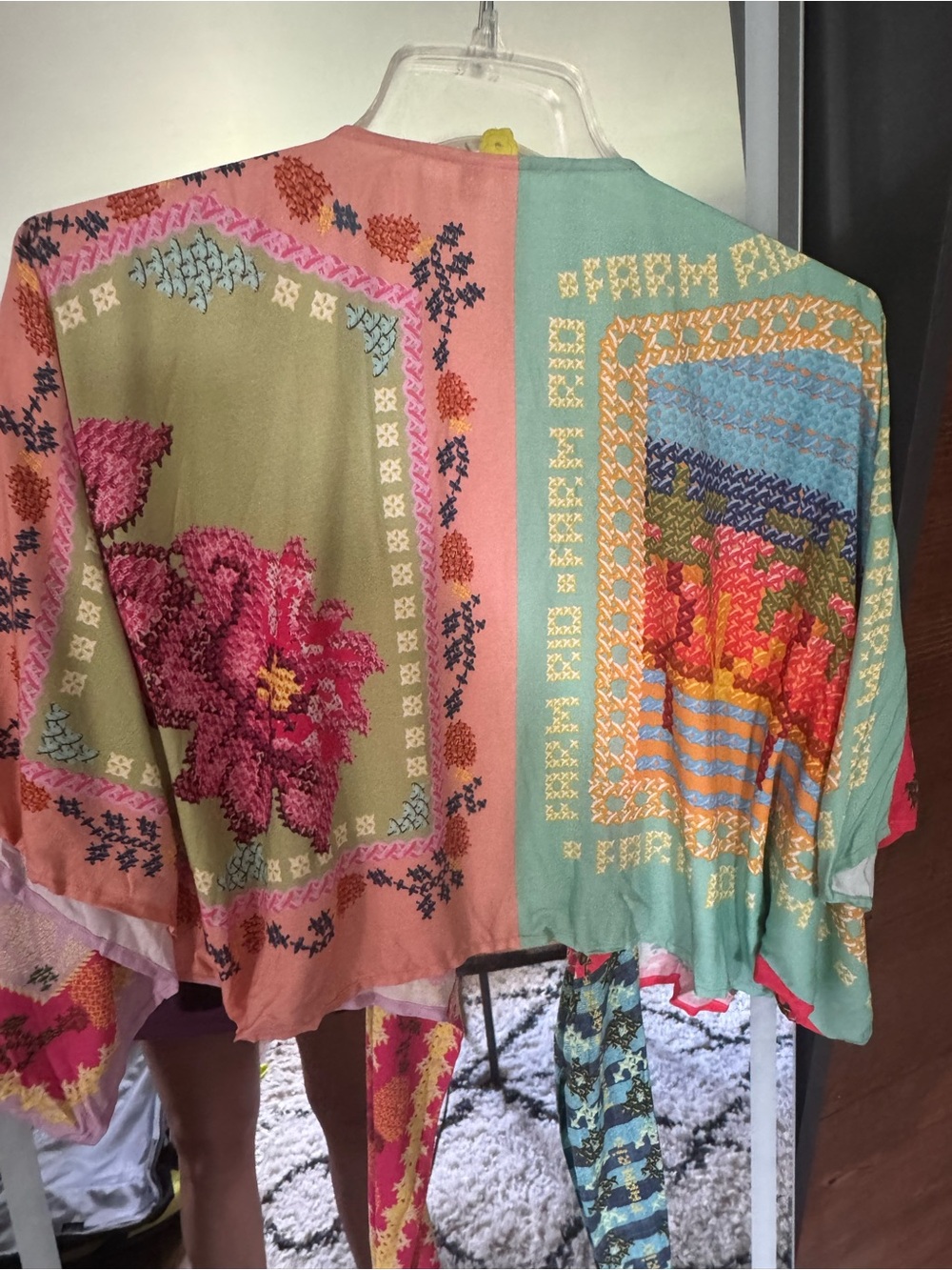 FARM RIO sz M Floral Patchwork Tie-Front Kimono Cape in Pink & Teal - Picture 2 of 5